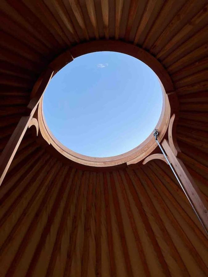 Aughavannagh Yurt Glamping آغهريم المظهر الخارجي الصورة
