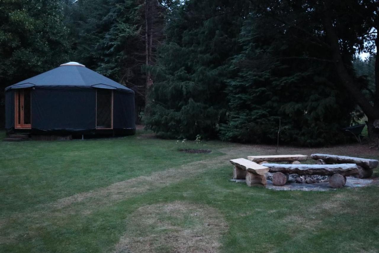 Aughavannagh Yurt Glamping آغهريم المظهر الخارجي الصورة